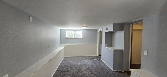 Building Photo - 2806 18th Ave S
