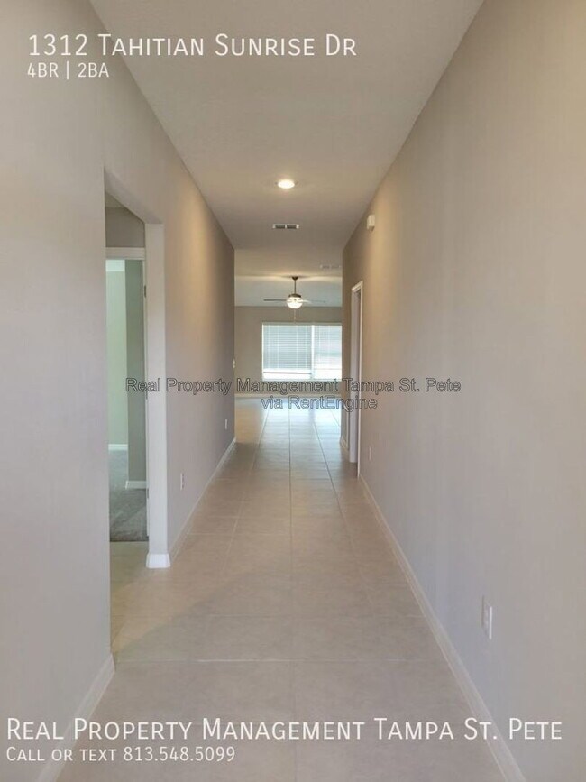 Building Photo - 1312 Tahitian Sunrise Dr