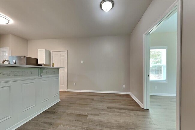 Building Photo - 457 Lily Shoals Ln