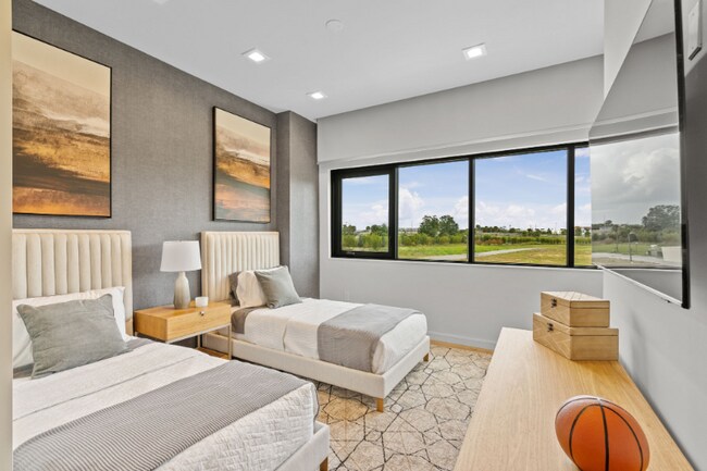 Building Photo - 966 Excellence Cir