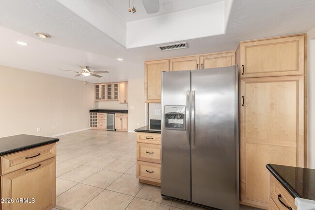 Building Photo - 4334 W Barbara Ave