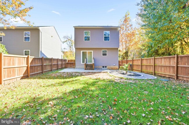 Building Photo - 410 Thelma Rd