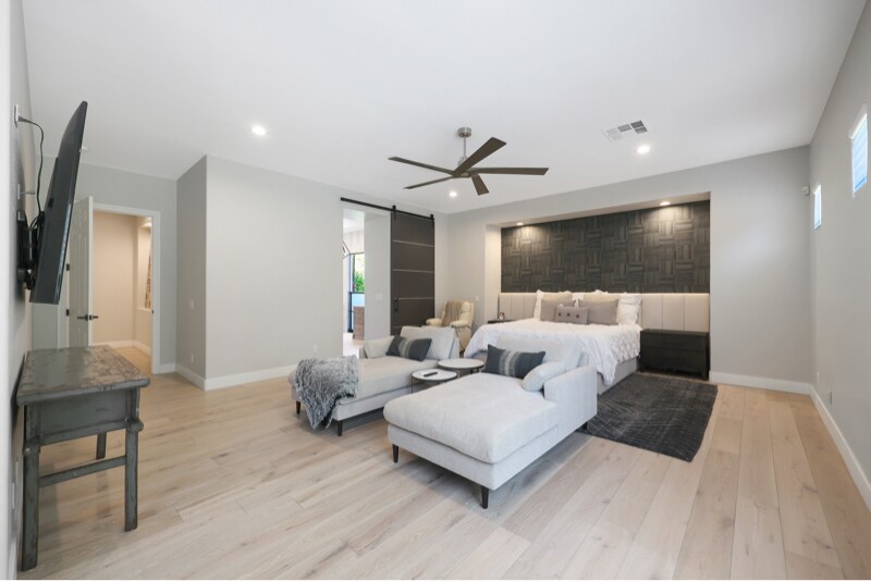 Building Photo - 13214 W Rancho Dr