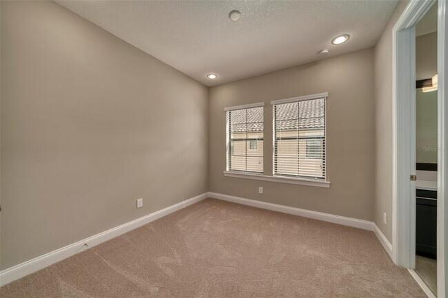 Building Photo - 2148 Fresco Alley