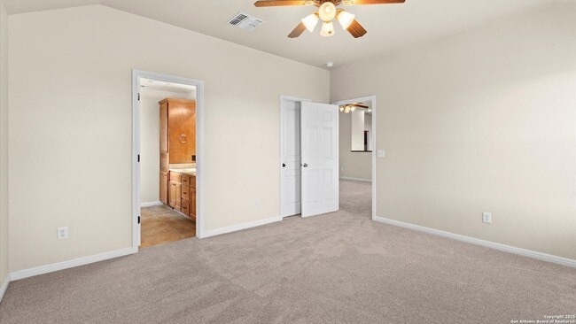 Building Photo - 1123 Blazewood Dr