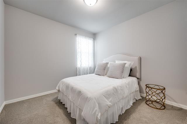 Building Photo - 3004 Comal Dr