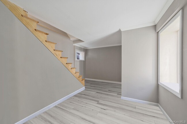 Building Photo - 119 Whittier Dr