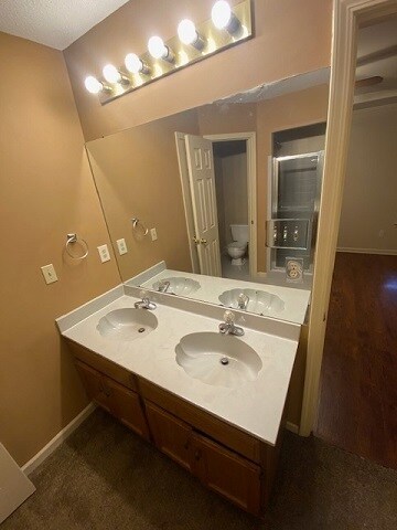 Building Photo - 6416 Baird Ln