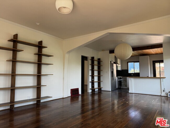 Building Photo - 2257 Earl St