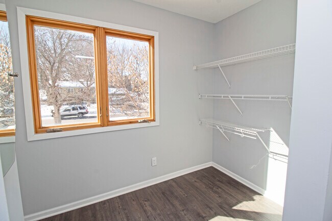 Building Photo - 7250 122nd Ave N