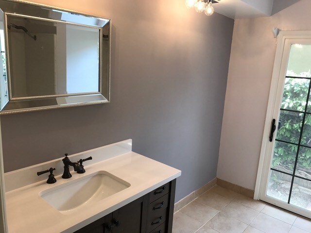 Building Photo - 2003 Gangi Ln