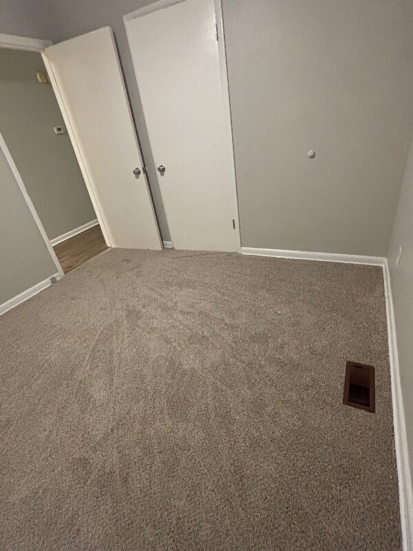 Building Photo - 958 Effie Rd