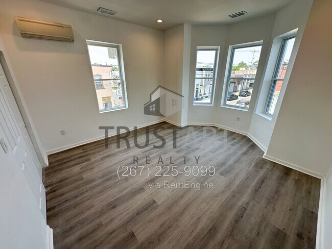 Building Photo - 2431 N 26th St