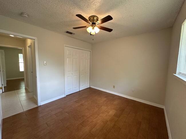 Building Photo - 8231 Meadow Forest St
