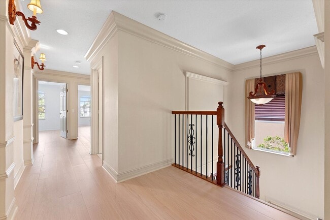 Building Photo - 8882 Hidden Acres Dr