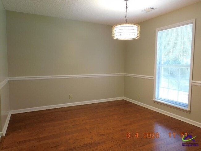 Building Photo - 112 Charleston Ct