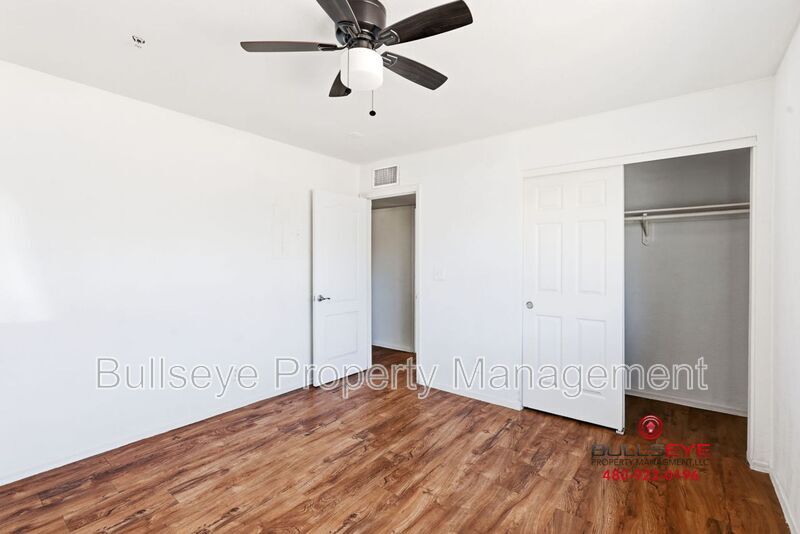 Building Photo - 5644 S 7th St