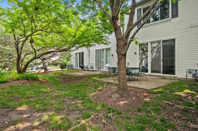 Building Photo - 2518 Arcadia Cir