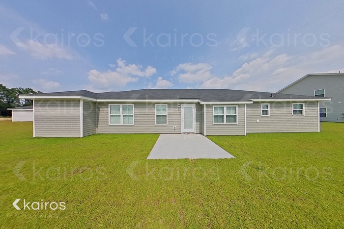 Building Photo - 203 Redwood Ct