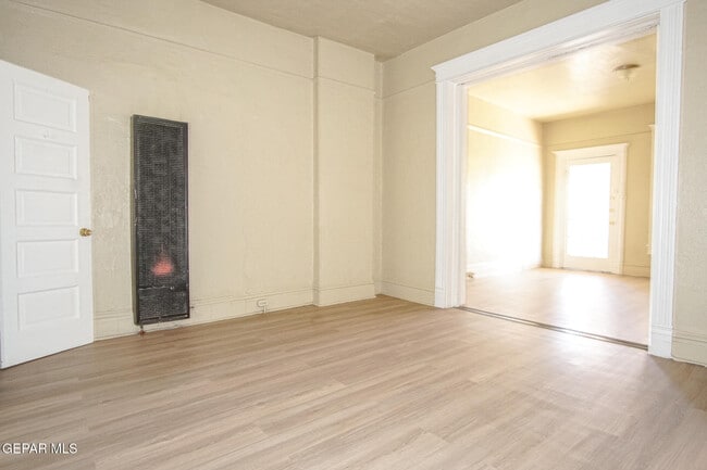 Building Photo - 1419 Wyoming Ave