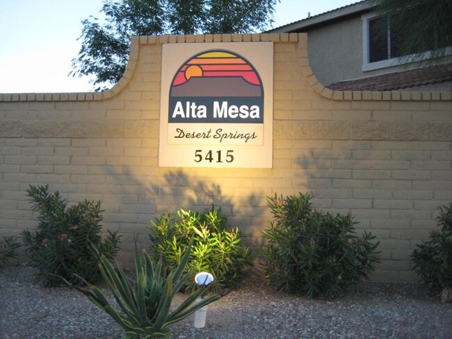 Building Photo - 5415 E McKellips Rd