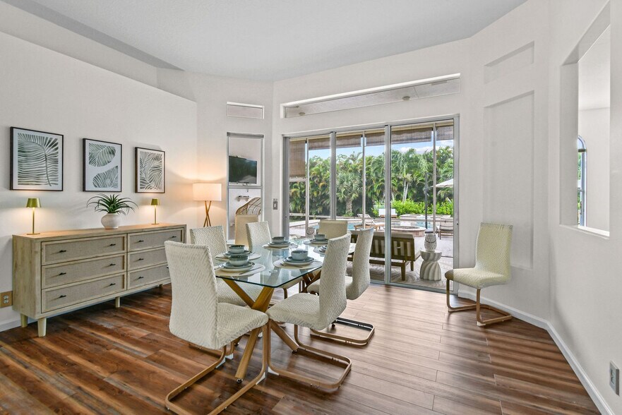 Building Photo - 14155 74th St N