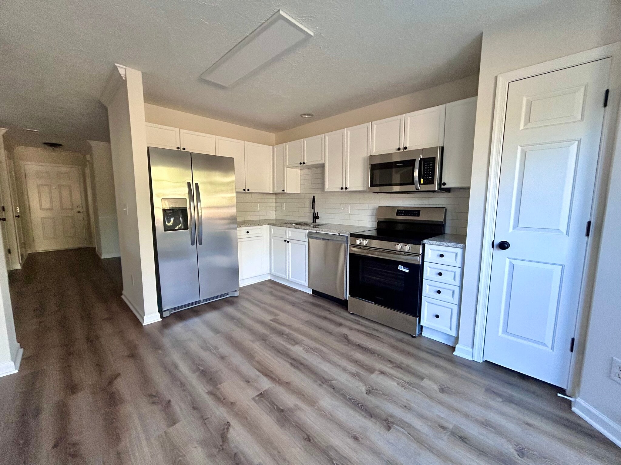 kitchen - 2482 Nashboro Blvd