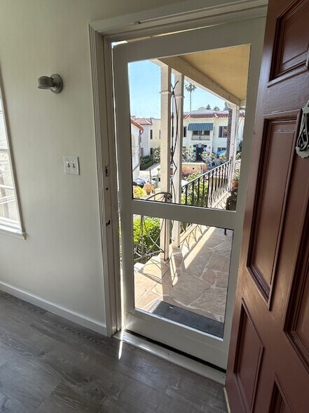 Charming Historic Neighborhood - 624 N Spaulding Ave