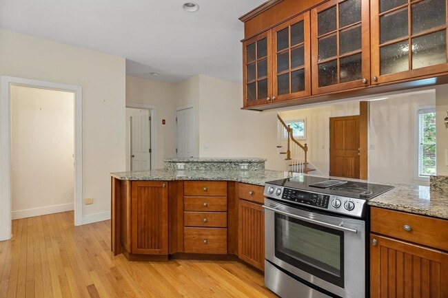Building Photo - 50 Mainmast Cir