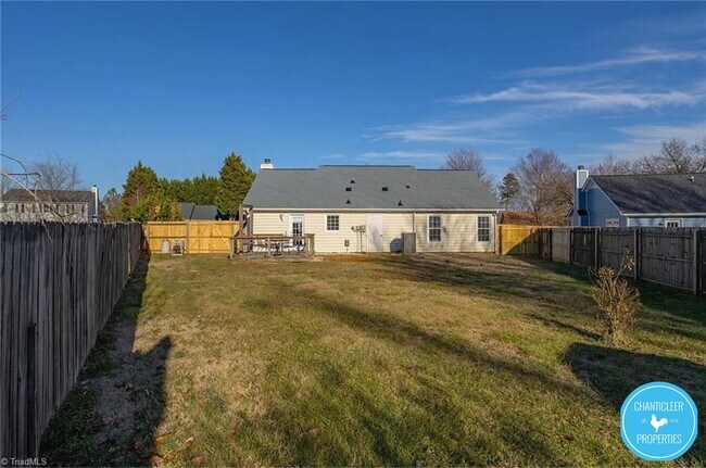 Building Photo - 4717 Eagle Rock Rd