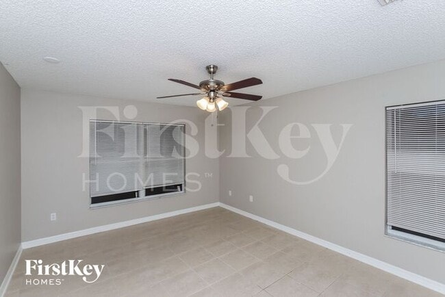 Building Photo - 2655 San Filippo Dr SE