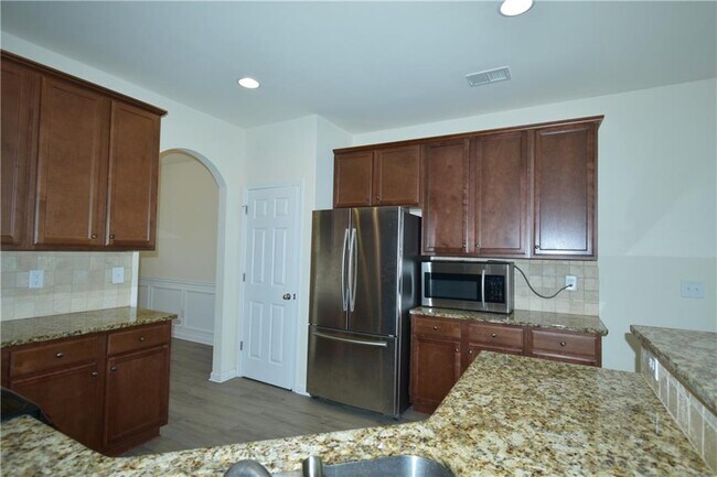 Building Photo - 3094 Tofte Dr