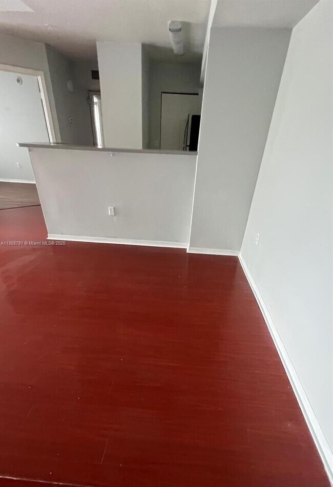 Building Photo - 711 SW 111th Way