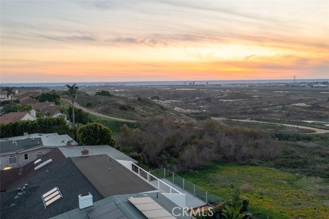 Building Photo - 1861 Parkview Cir