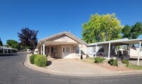 Building Photo - 2 Bed/1.5 Bath In An Active 55+ Community