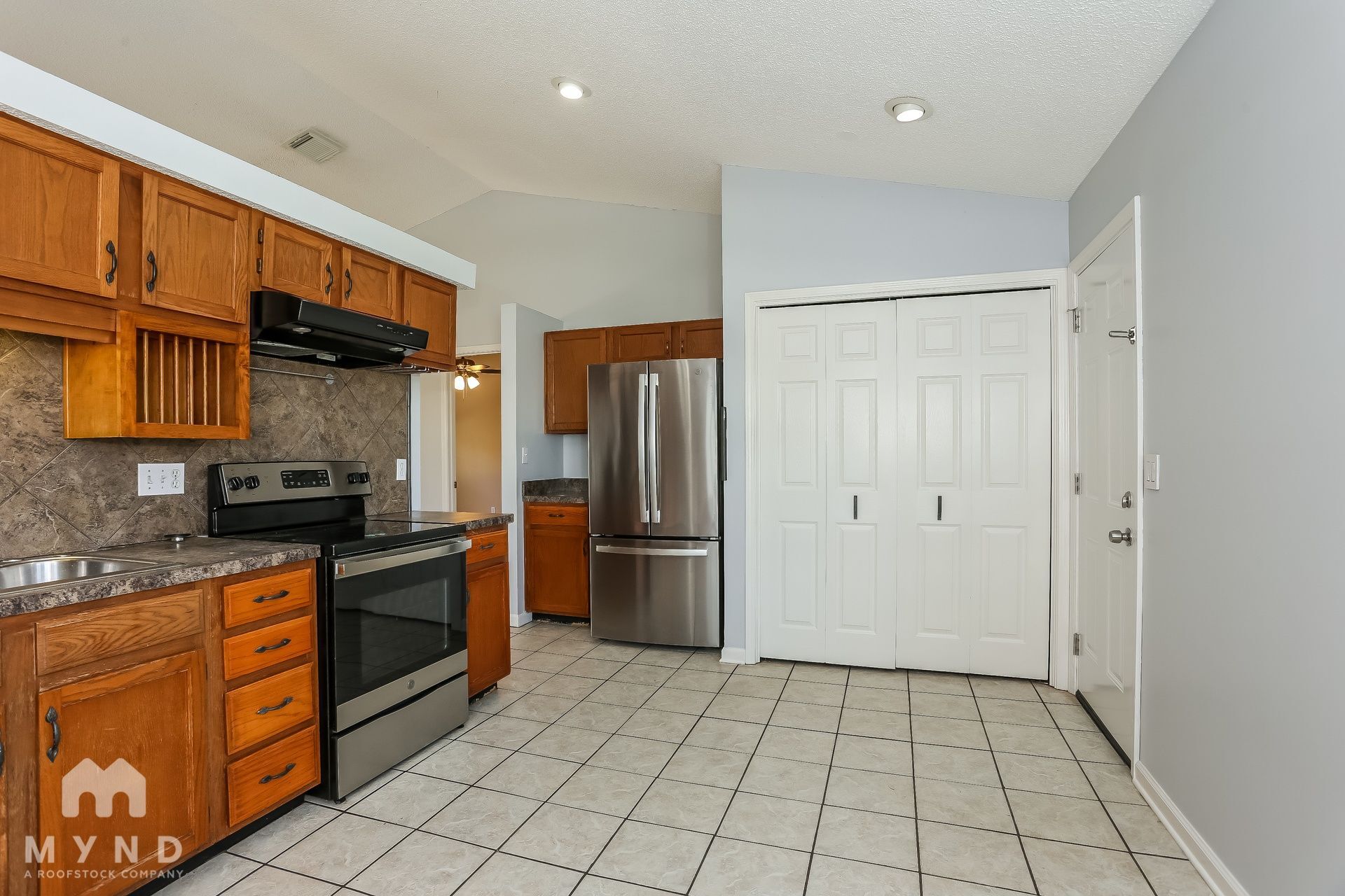 Building Photo - 2631 Moorsfield Ln