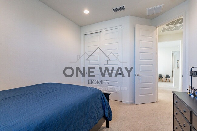 Building Photo - 5411 S Canyon Rim