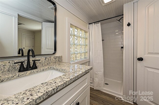 Building Photo - 6616 Charlie Walker Rd