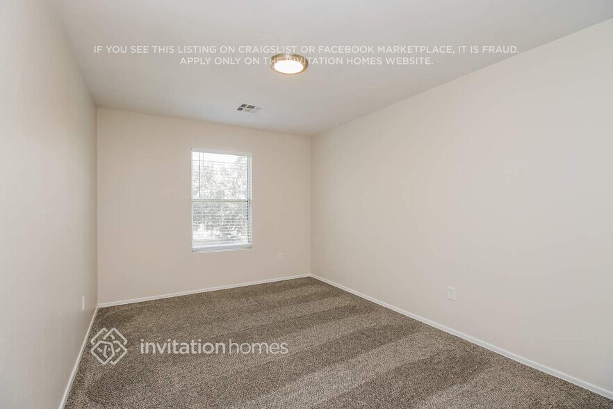 Building Photo - 1354 S Longspur Ln