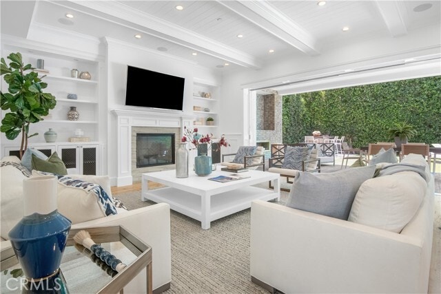 Building Photo - 5111 Greenbush Ave