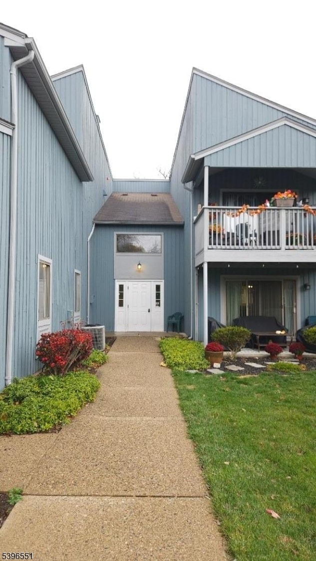 Building Photo - 124 Drake Ln