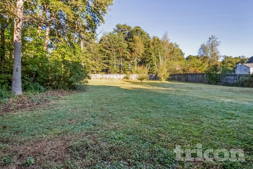 Building Photo - 5390 Springbrook Dr SW