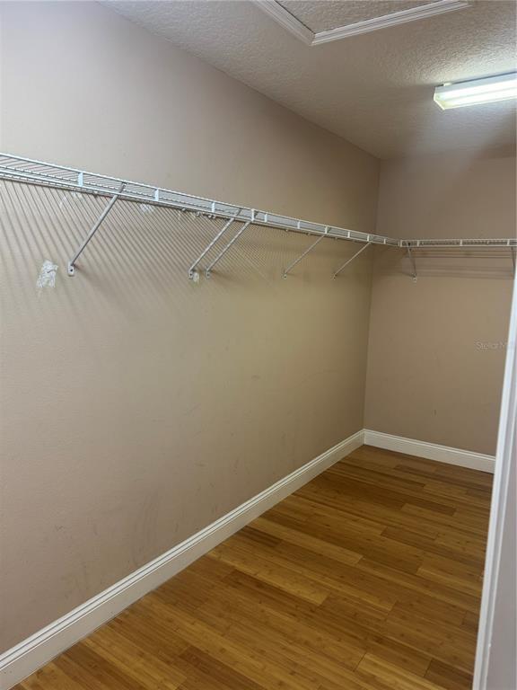 Building Photo - 117 Henley Cir