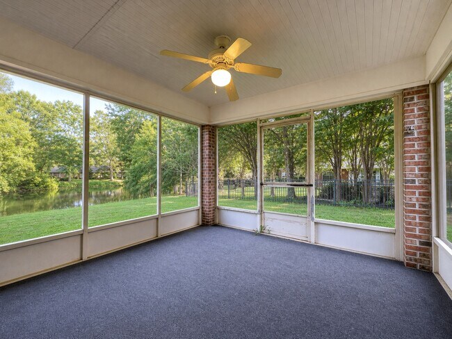 Building Photo - 8032 Copperfield Dr