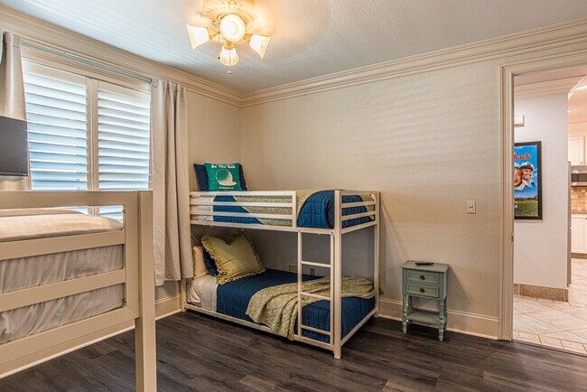 Building Photo - 311 Eagles Way