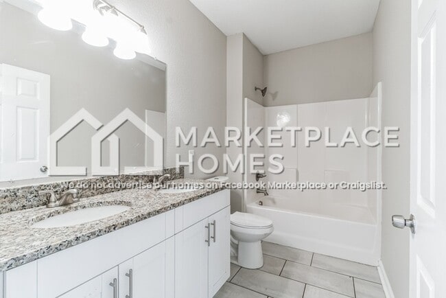 Building Photo - 2529 Tidewater Dr