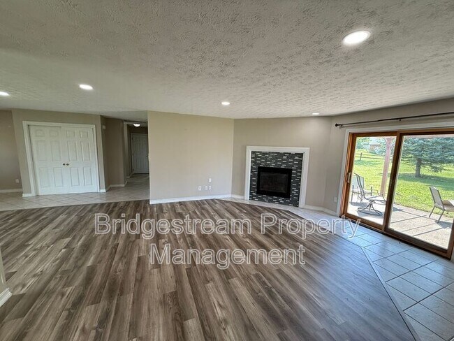 Building Photo - 3579 Timbrook Ct