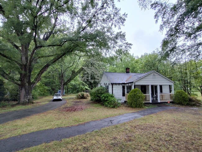 Building Photo - 808 Glenco Rd