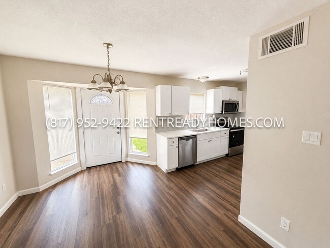 Building Photo - 3811 O B Crowe Dr