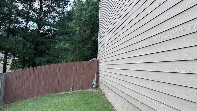Building Photo - 816 Norwalk Cove NE